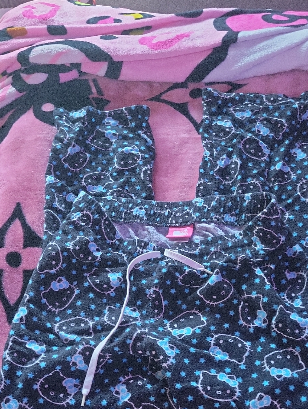 Hello Kitty Black And Teal Star Pajama Pants